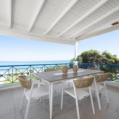Beachfront Escape By Luxlikehome *