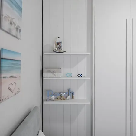 Beachfront Escape By Luxlikehome Holiday home Hanioti